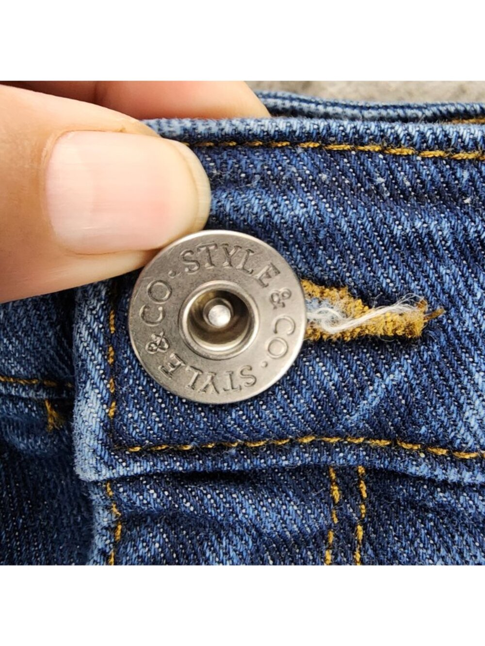 Style & Co Jeans Womens 18 Blue Stretch Denim Curvy Skinny Leg - Picture 3 of 16